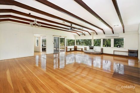 Property photo of 17 Crees Parade Dicky Beach QLD 4551