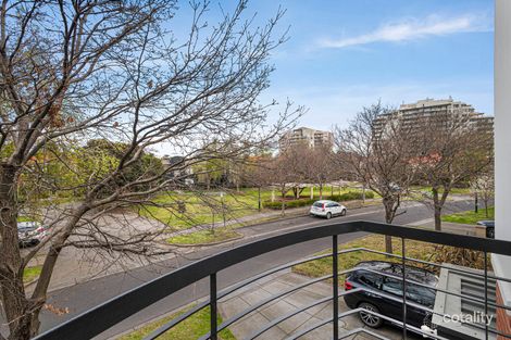 Property photo of 17 The Crescent Port Melbourne VIC 3207