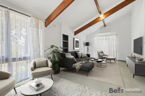 Property photo of 5 Calverton Road Kealba VIC 3021