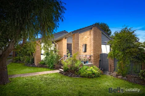 Property photo of 5 Calverton Road Kealba VIC 3021