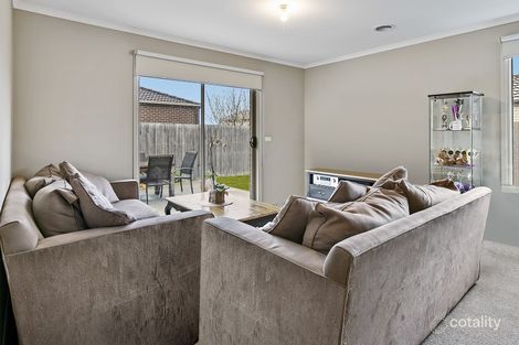 Property photo of 25 Myhaven Circuit Carrum Downs VIC 3201