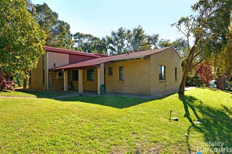 Property photo of 16 Canna Place Wanneroo WA 6065