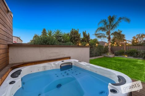 Property photo of 7 Moss Street Cranbourne North VIC 3977