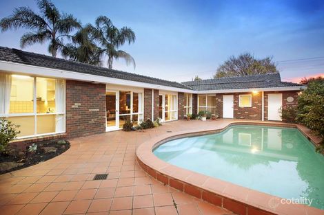 Property photo of 11 Forest Park Road Dingley Village VIC 3172