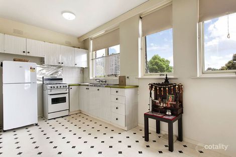 Property photo of 2/36-40 Disraeli Street Kew VIC 3101