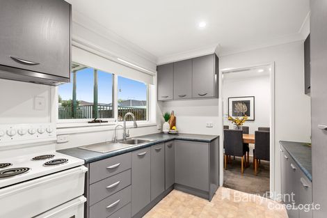 Property photo of 25 Bellara Drive Mooroolbark VIC 3138