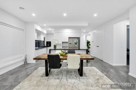 Property photo of 7 Dollarbird Drive Deanside VIC 3336