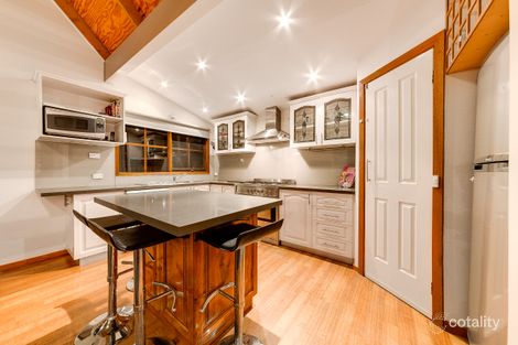 Property photo of 19 Green Acres Court Langwarrin VIC 3910