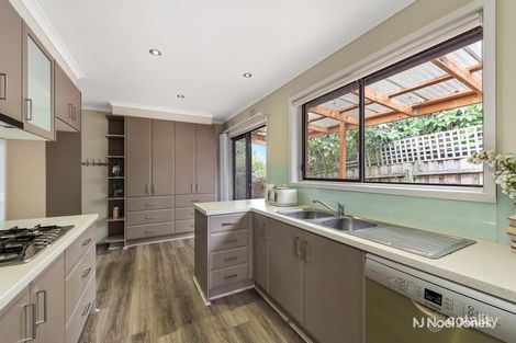 Property photo of 32 Elms Road Mooroolbark VIC 3138