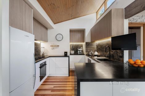 Property photo of 35 Acheron Crescent Eltham North VIC 3095