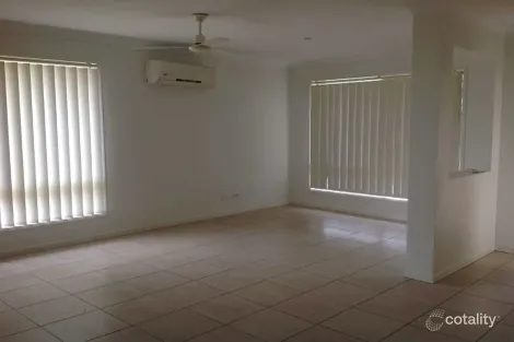 Property photo of 27 Lakeside Drive Emerald QLD 4720