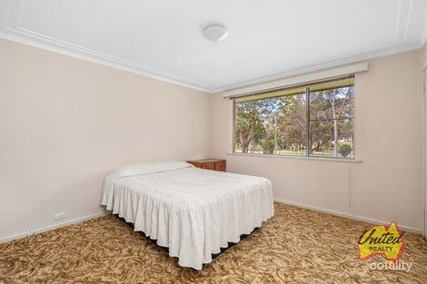 Property photo of 11 North Avenue Rossmore NSW 2557