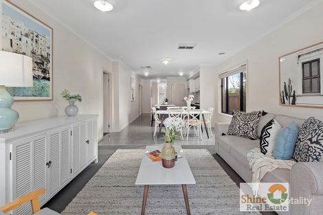 42 Wurrook Cct, North Geelong, VIC 3215