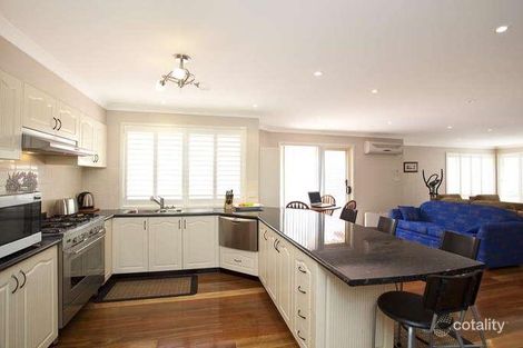 Property photo of 11 Pontville Close West Hoxton NSW 2171