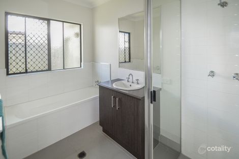 Property photo of 54 Fossilbrook Bend Trinity Park QLD 4879