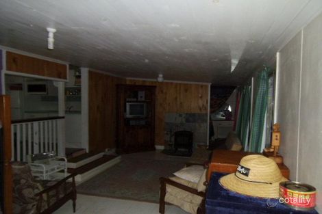 Property photo of 2 Second Avenue Somerset Dam QLD 4312