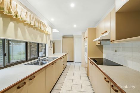 Property photo of 18 Taronga Street Kippa-Ring QLD 4021