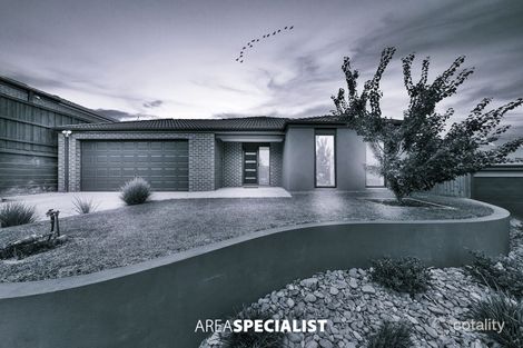 Property photo of 14 Summit Drive Pakenham VIC 3810