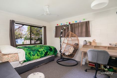 Property photo of 2/5 Ramsey Road Southside QLD 4570