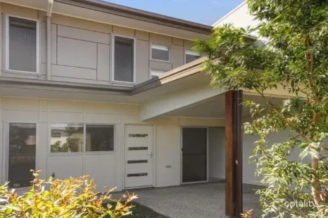 138 Sunshine Cove Way, Maroochydore, QLD 4558