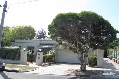 Property photo of 2/7 Fitzgibbon Crescent Caulfield North VIC 3161