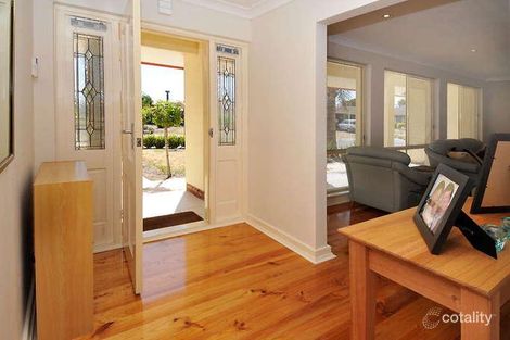 Property photo of 7 Hawkesbury Way West Lakes Shore SA 5020
