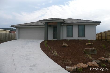 Property photo of 3 Lobelia Court Darley VIC 3340