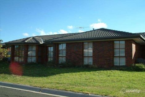 Property photo of 6 Stagecoach Crescent Sydenham VIC 3037