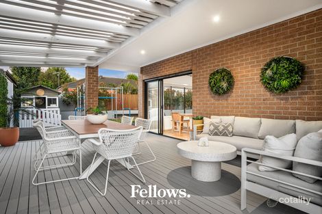 Property photo of 26 Everly Circuit Pakenham VIC 3810