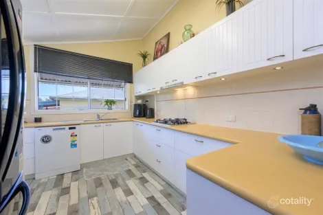 Property photo of 257 Auckland Street South Gladstone QLD 4680