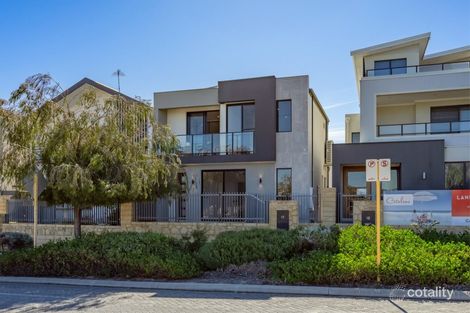 Property photo of 18 Portofino Promenade Mindarie WA 6030