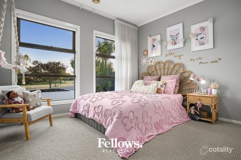 Property photo of 26 Everly Circuit Pakenham VIC 3810