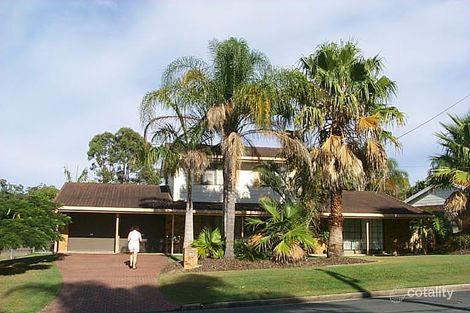 87 Peverell St, Hillcrest, QLD 4118