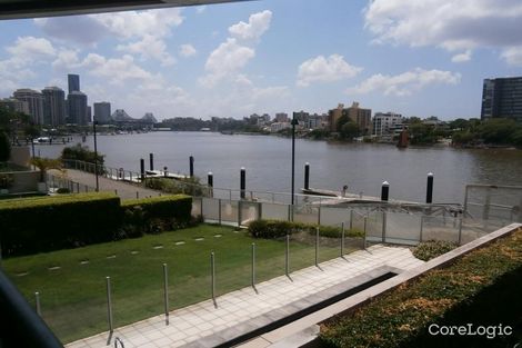 Property photo of 4/98 Thorn Street Kangaroo Point QLD 4169