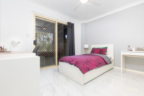 Property photo of 3/10 Mawson Place Forest Lake QLD 4078