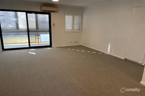 Property photo of 1/142 Windermere Road Hamilton QLD 4007