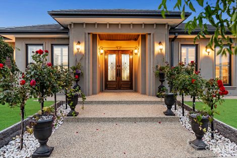 Property photo of 7 Westgarth Avenue Mickleham VIC 3064