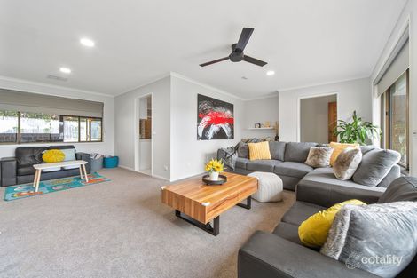 Property photo of 42 McCormicks Road Skye VIC 3977