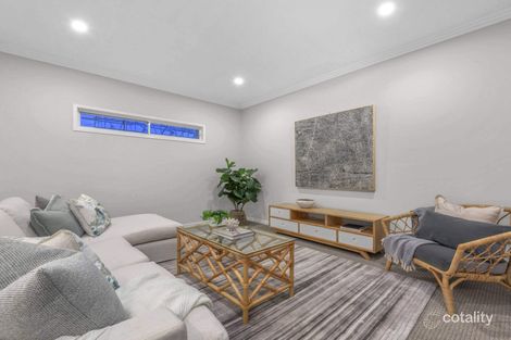 Property photo of 10 Smith Place Cannon Hill QLD 4170