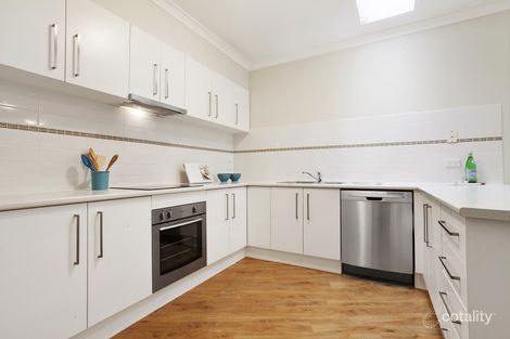 Property photo of 2/17 Oakfield Court Frankston South VIC 3199