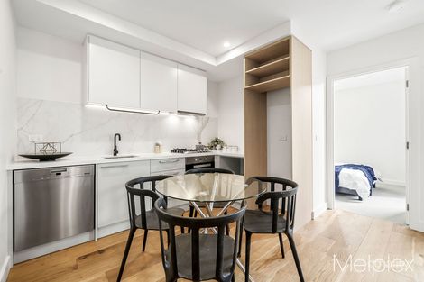 Property photo of 205/140 Cotham Road Kew VIC 3101