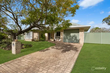 5 Magpie Ct, Eli Waters, QLD 4655
