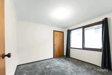 Property photo of 60 Whitehead Grove Rosebud VIC 3939