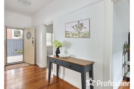 Property photo of 4/27 Eildon Road St Kilda VIC 3182