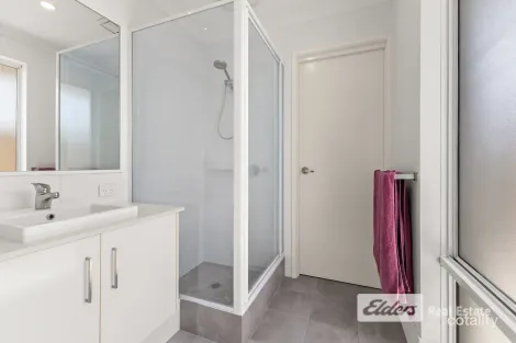 Property photo of 16 Cassis Way Yalyalup WA 6280