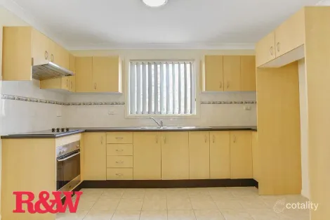 Property photo of 7/93 Cumberland Road Ingleburn NSW 2565