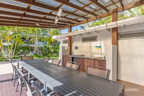 Property photo of 2 Activa Way Hope Island QLD 4212