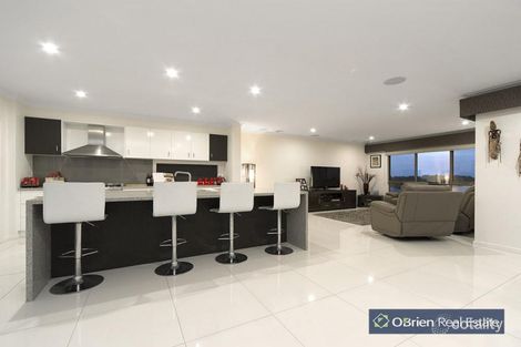 Property photo of 10 Knowland Grove Botanic Ridge VIC 3977