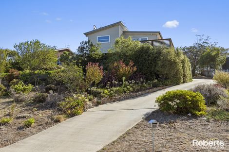 14 River St, Swansea, TAS 7190