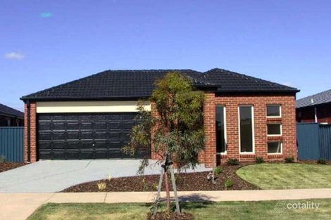Property photo of 13 Blackwood Drive Pakenham VIC 3810